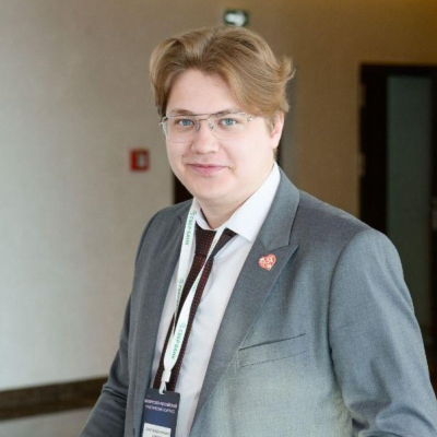 Данил Навоев